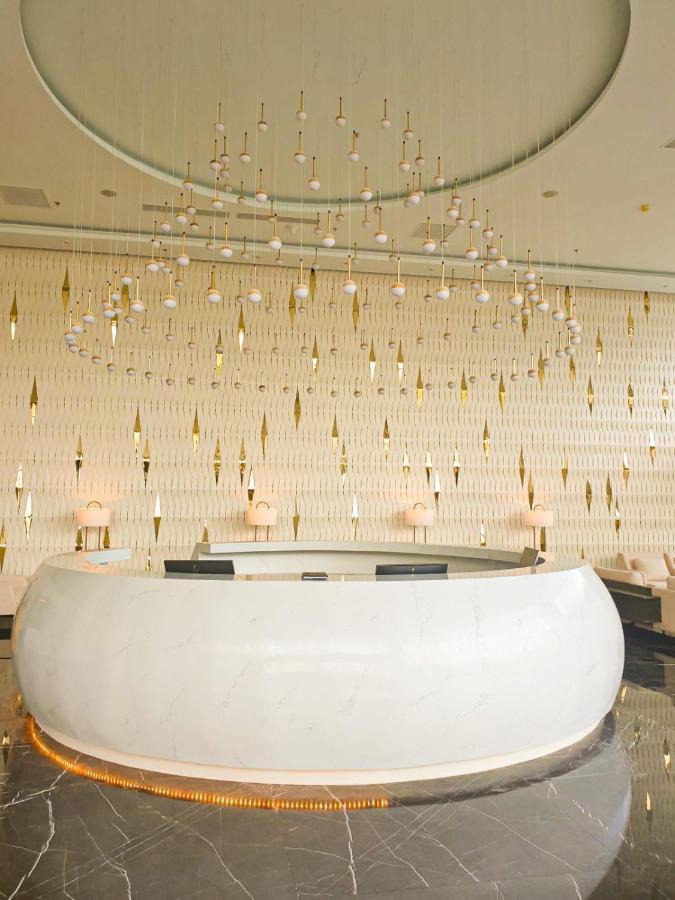 โรงแรมไดมอนด์ สตาร์ เบน เจ Ben Tre ภายนอก รูปภาพ The lobby of the hotel