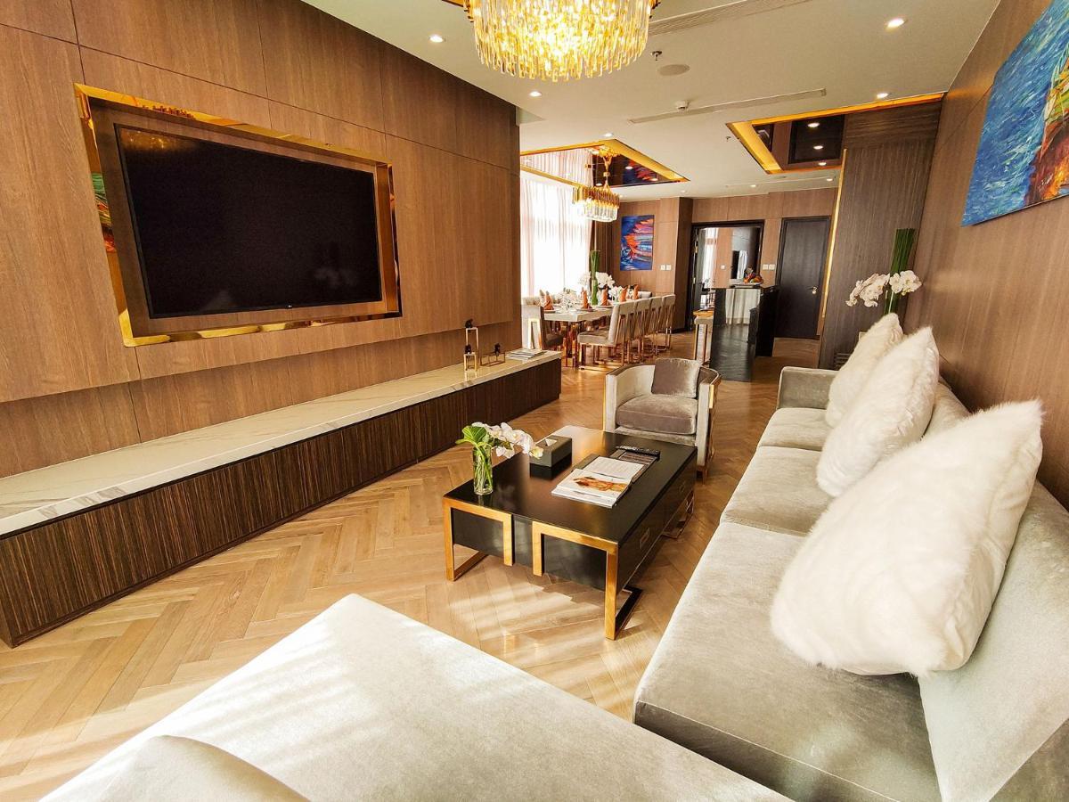 โรงแรมไดมอนด์ สตาร์ เบน เจ Ben Tre ภายนอก รูปภาพ The interior of the lounge