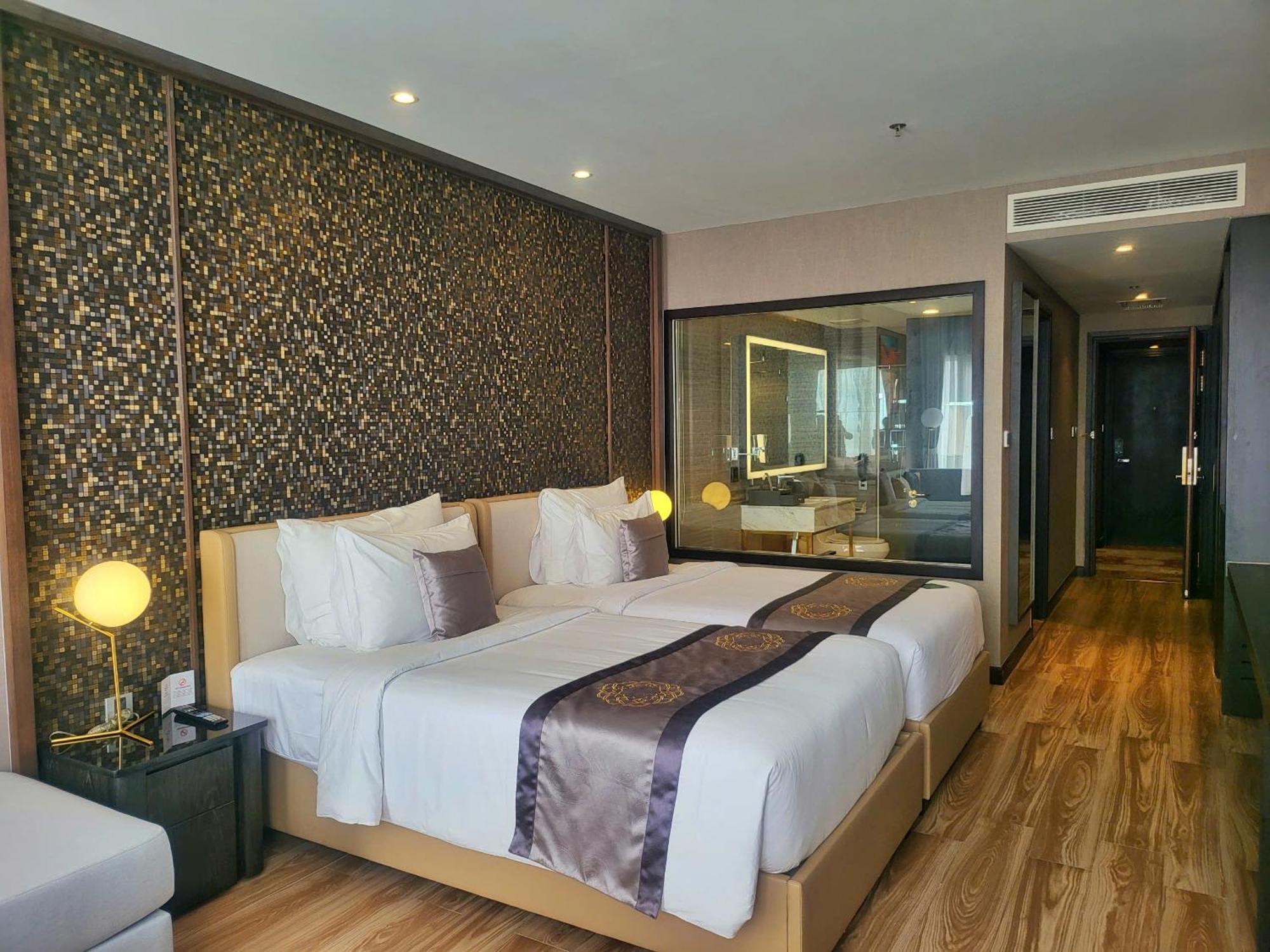 โรงแรมไดมอนด์ สตาร์ เบน เจ Ben Tre ภายนอก รูปภาพ Deluxe Room